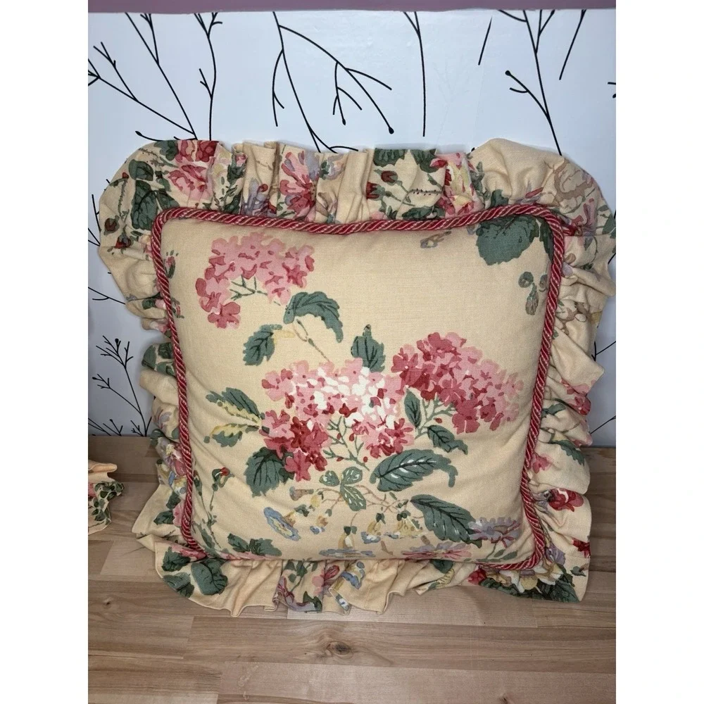 VTG Floral Shabby Chic Ruffled Corded Pillows 18x18 Set of 3 Granny/Cottage Core